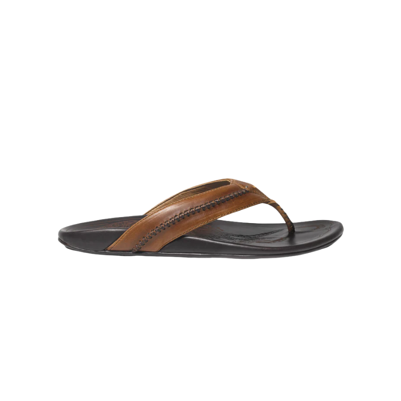 OLUKAI MEN'S MEA OLA SANDAL - TAN/DARK JAVA