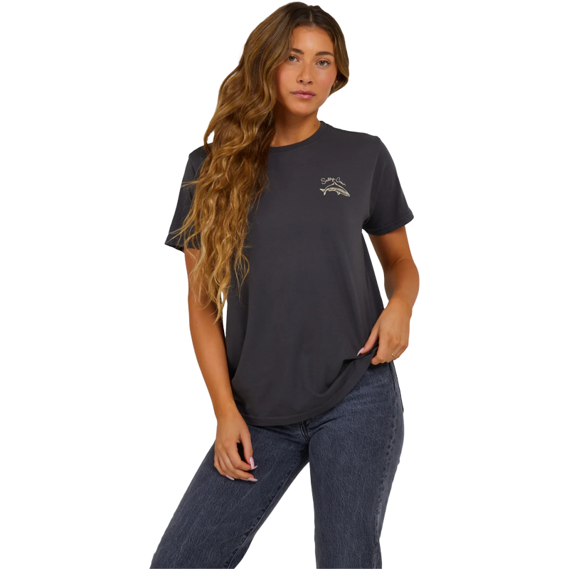 SALTY CREW WOMEN'S LOVE BITE BOYFRIEND TEE - CHARCOAL